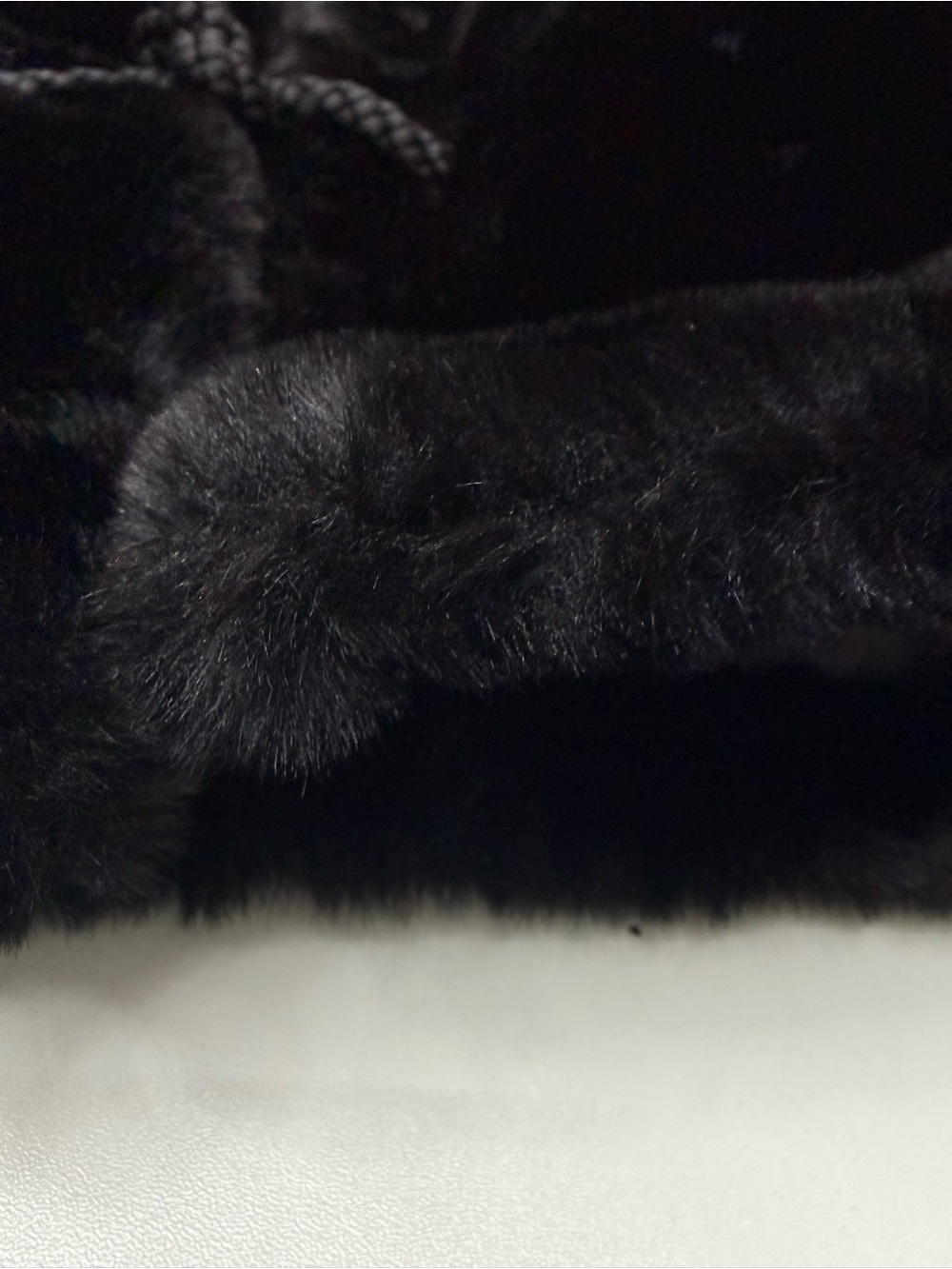 Inscription Rykiel Vintage Black
Faux Fur Coat size M - Picture 13 of 14